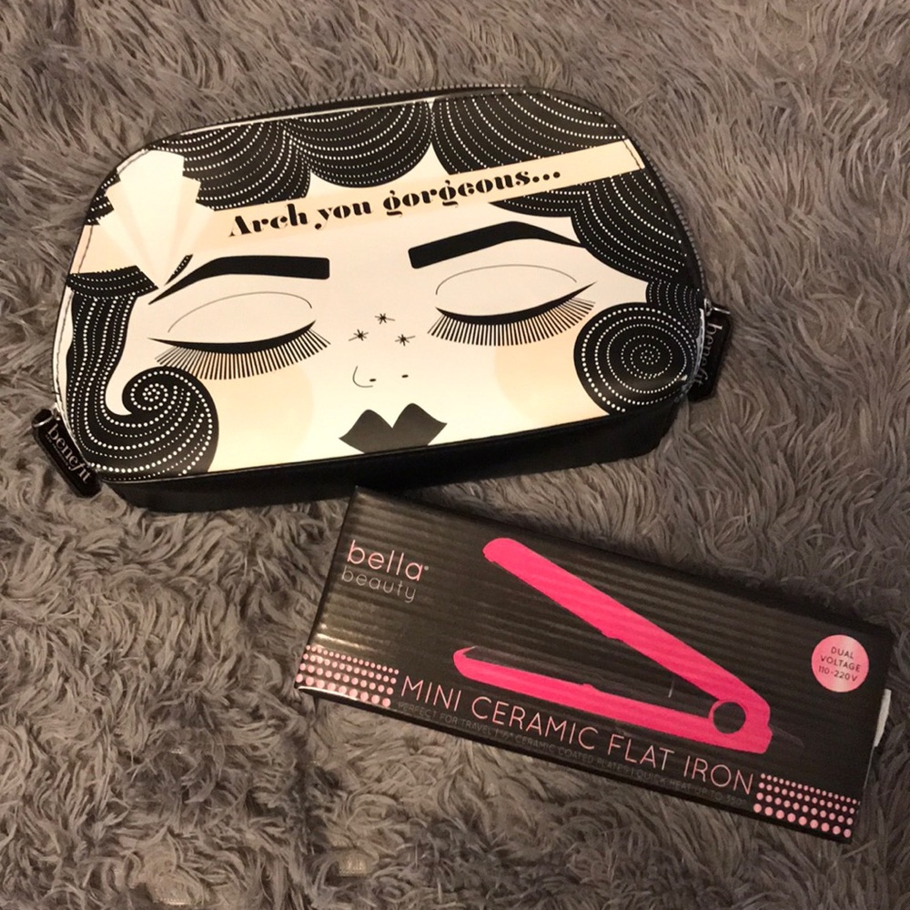BENEFIT MakeUp Pouch & MINI Flat Iron